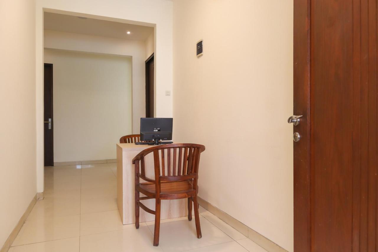 โอโย 2768 Oq เรสซิเดนซ์ Hotel จาการ์ตา ภายนอก รูปภาพ