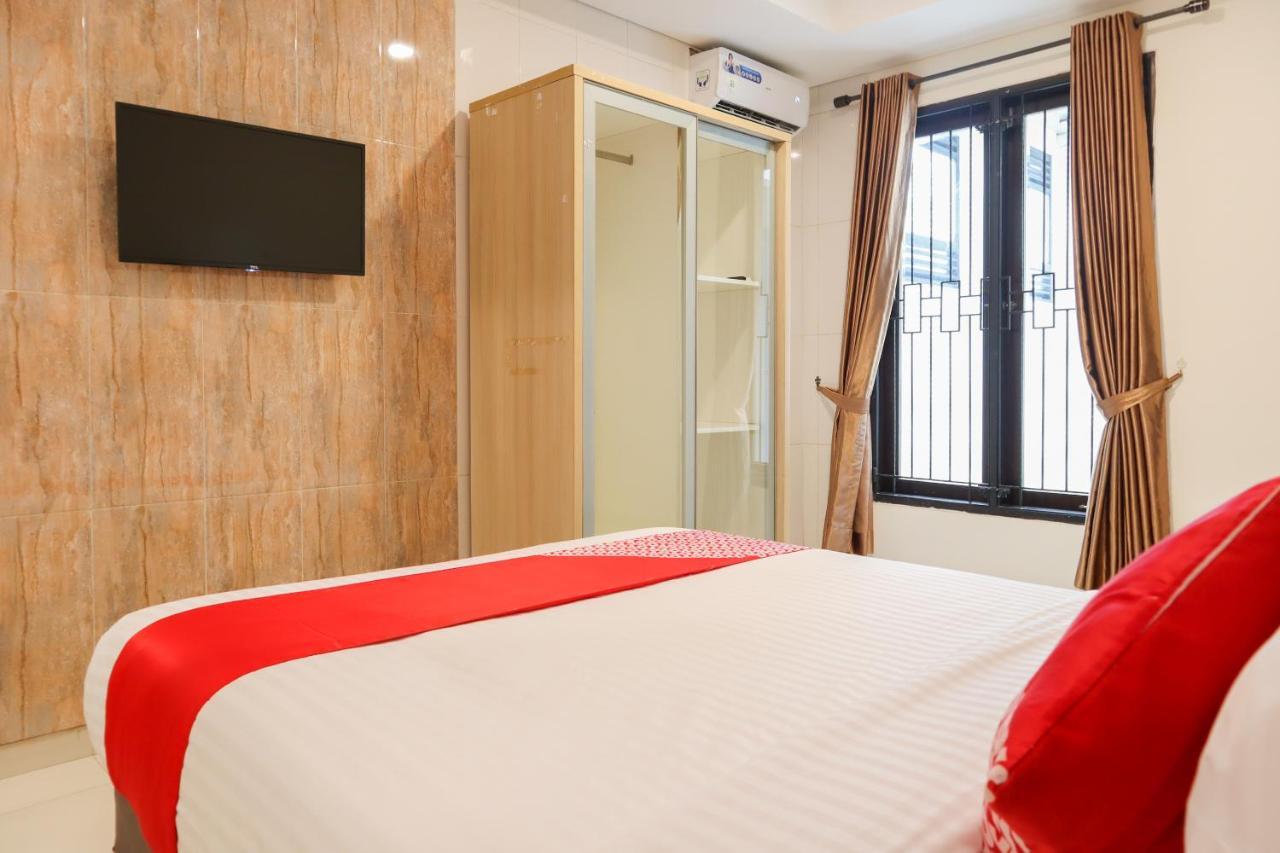 โอโย 2768 Oq เรสซิเดนซ์ Hotel จาการ์ตา ภายนอก รูปภาพ